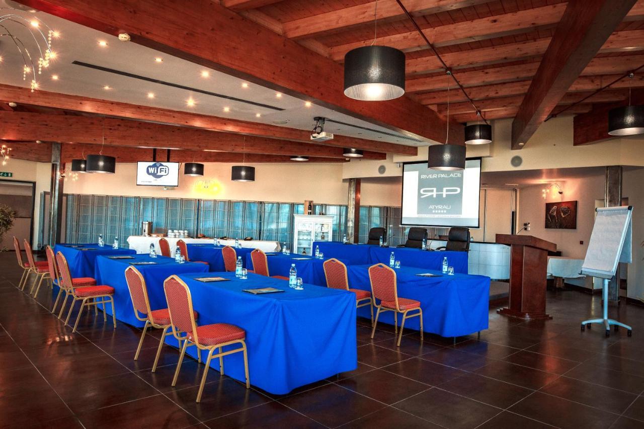 River Palace Hotel أتيراو المظهر الخارجي الصورة